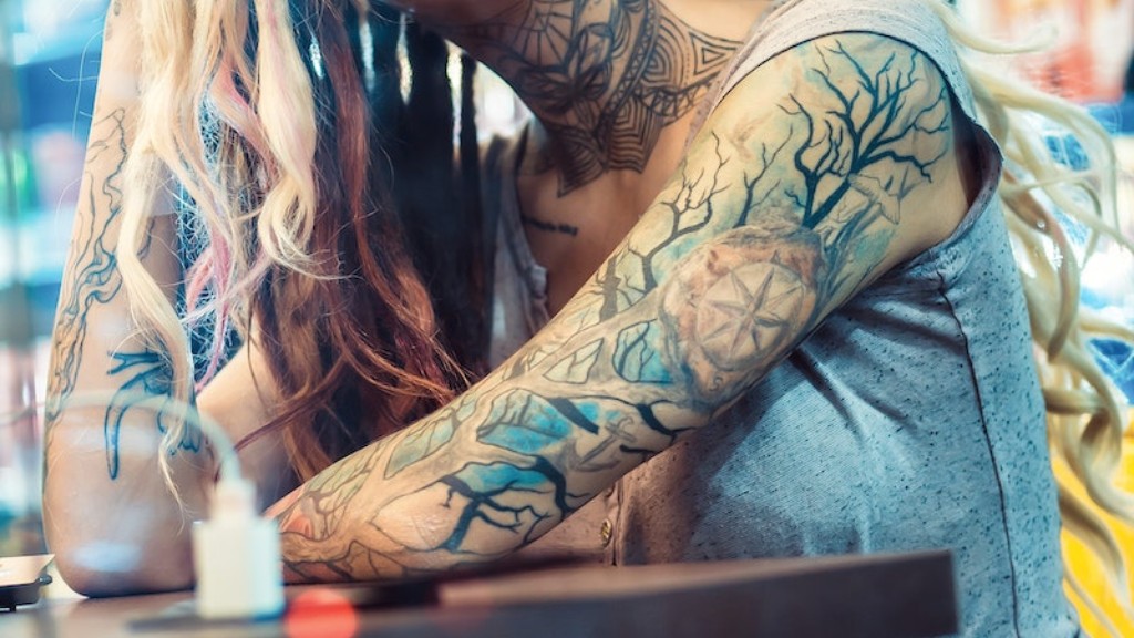 Unguento A&D sul tatuaggio